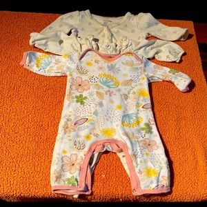 THREE 0-3 mo onesies. Organic by Chick Pea/GAP